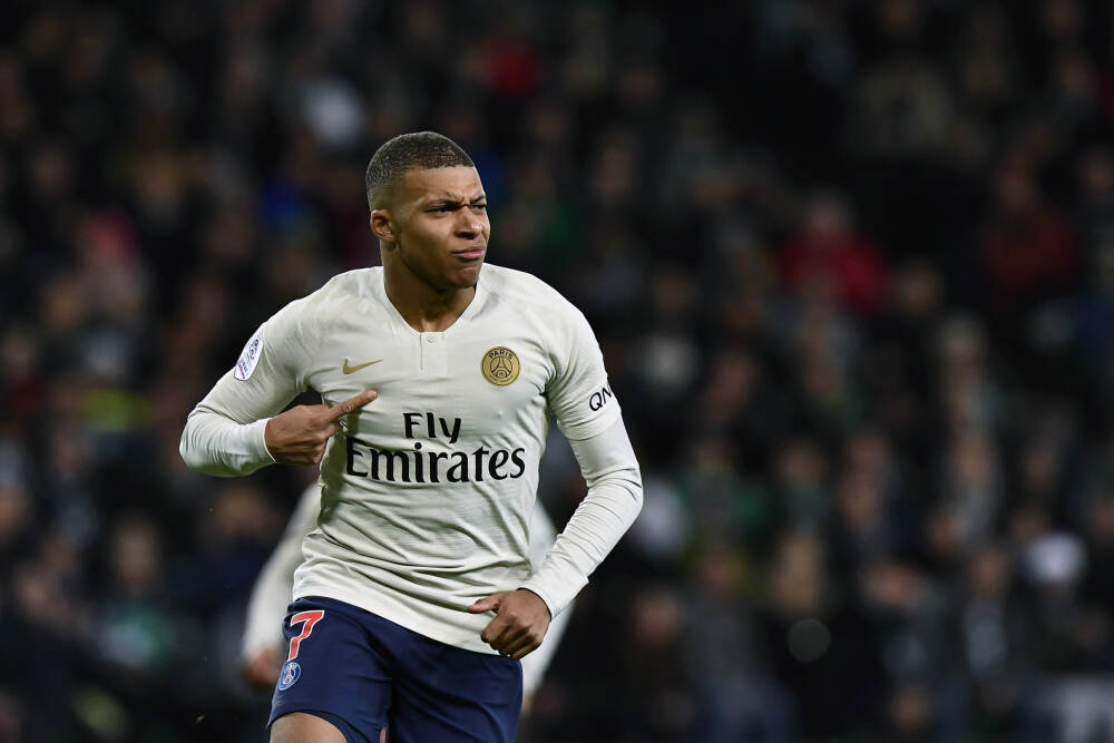 10万人牵挂的大乐透大奖得主领奖了！